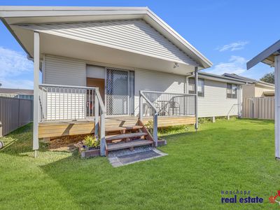 9 & 9a Hastings Street, Wauchope