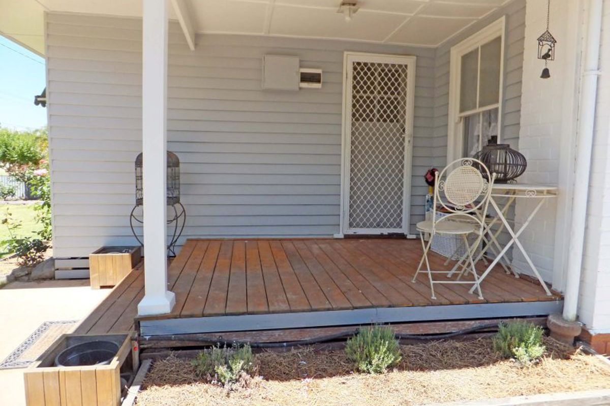 52 Lake Road, Kyabram