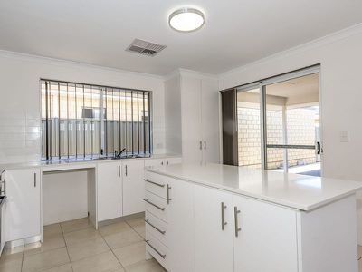 13 Kinsella Avenue , Byford