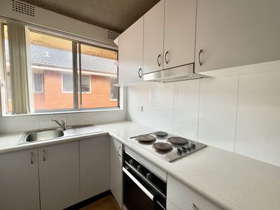 7 / 25 Second Avenue, Campsie