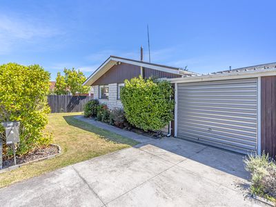 2 / 6 Countess Lane, Spreydon