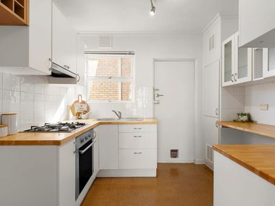 11 / 22 Westbury St, St Kilda East