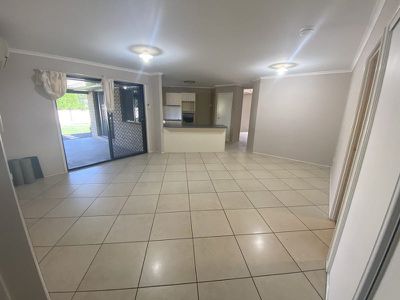 1 Avoca Place, Nanango