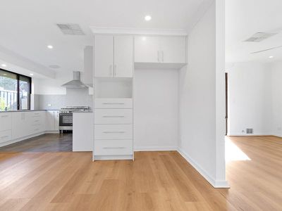 27 Clovelly Way, Warnbro