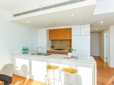 603 / 2 Saunders Close, Macquarie Park