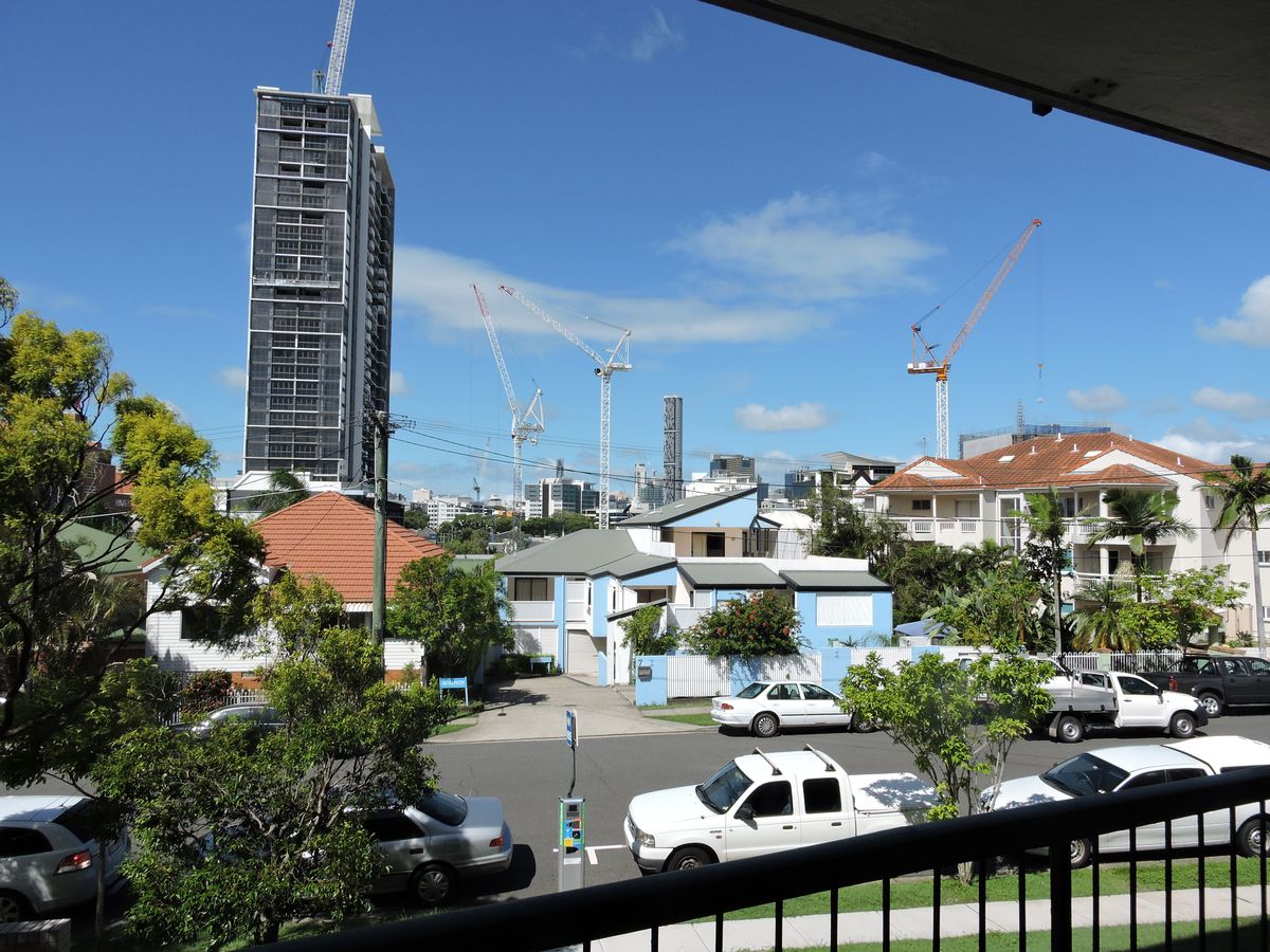 3 / 4 Sheehan Street, Milton