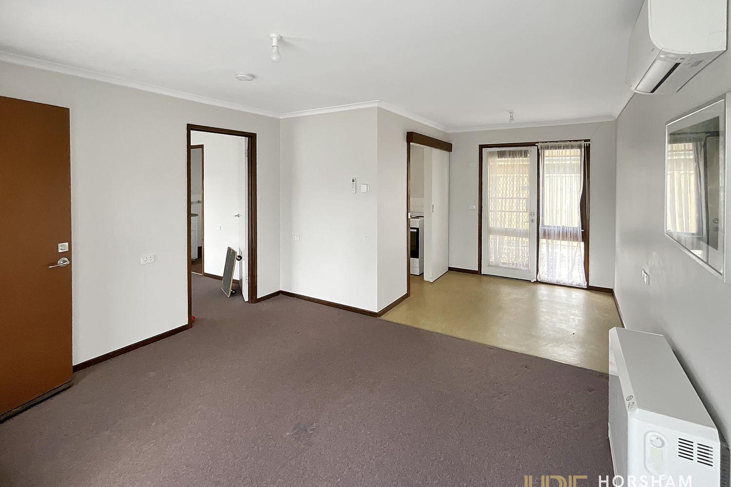 13 Shalom Place, Horsham