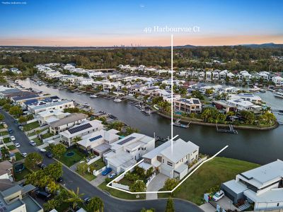 49 Harbourvue Court, Helensvale