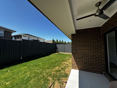 41 Melton Circuit, Gregory Hills