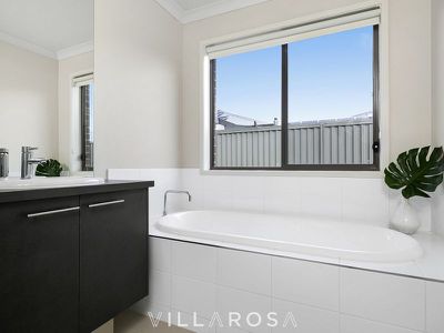 9 Cygnet Court, Lara