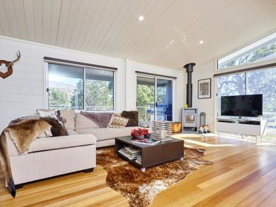 454 Howes Creek, Mansfield