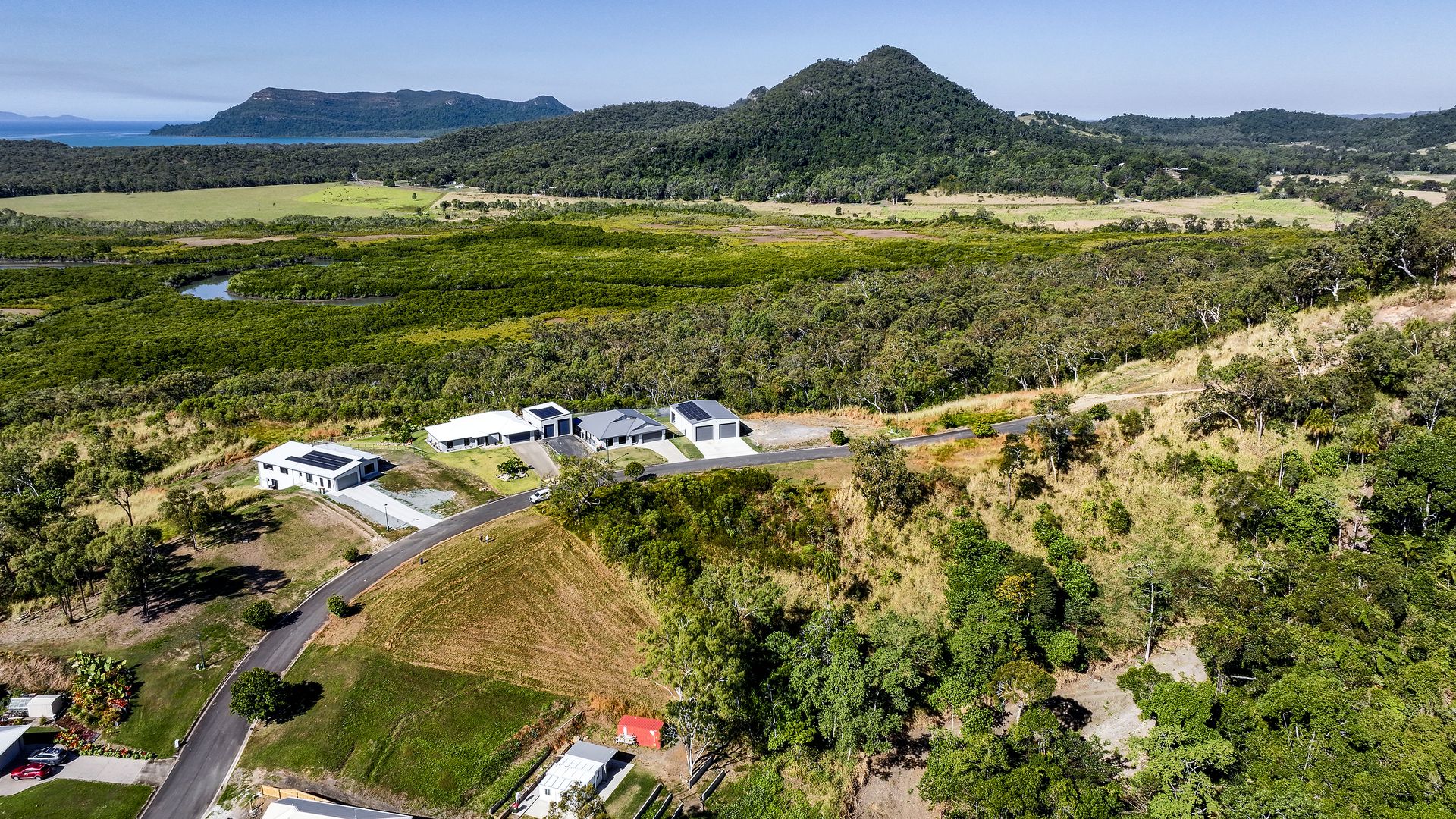 16-18 View Court, Seaforth