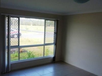 1 / 174 Male Road, Caboolture