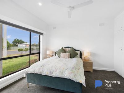 4 Maunsell Street, Charlton