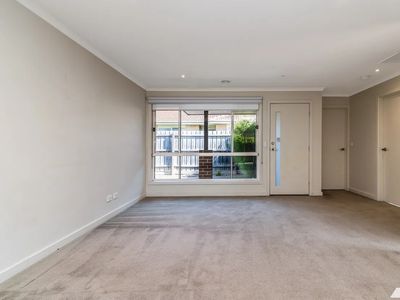 3 / 6 Henry Street, Noble Park