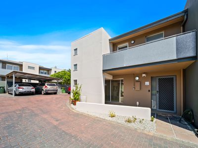 2 / 188 Labouchere Road, Como