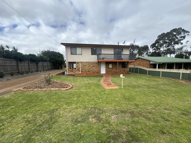 3 Nolan Drive, Kingaroy