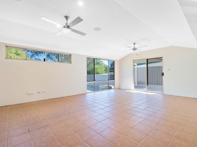 23 Unnaro Street, Hillman