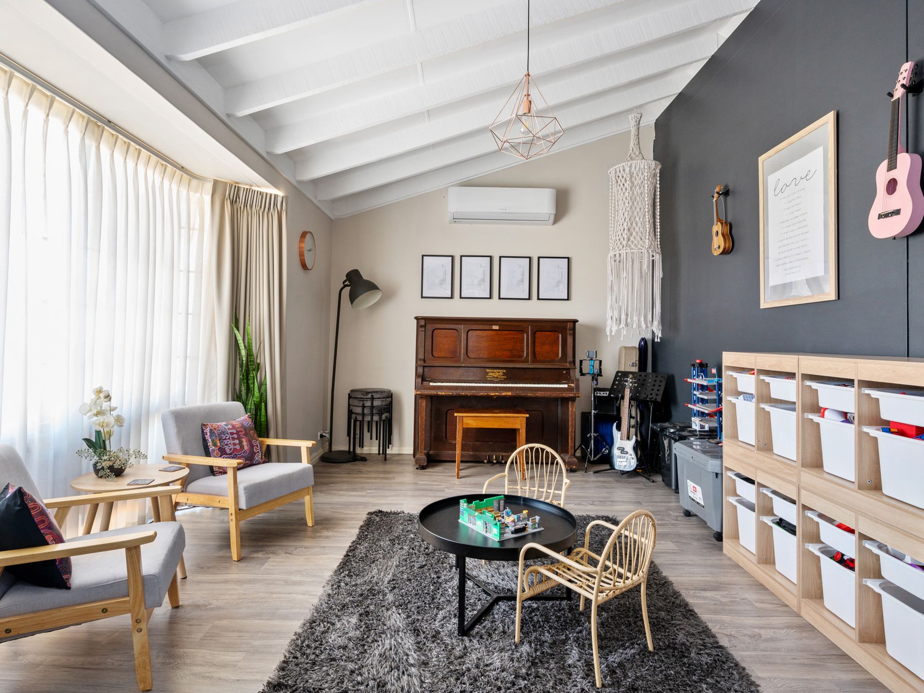 14 Fimister Lane, Hannans