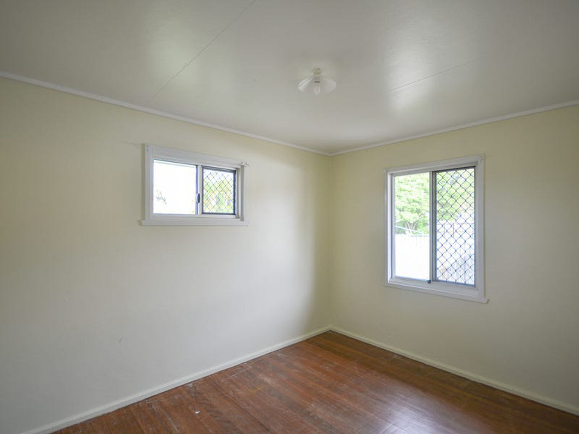 12 Neilson Crescent, Riverview