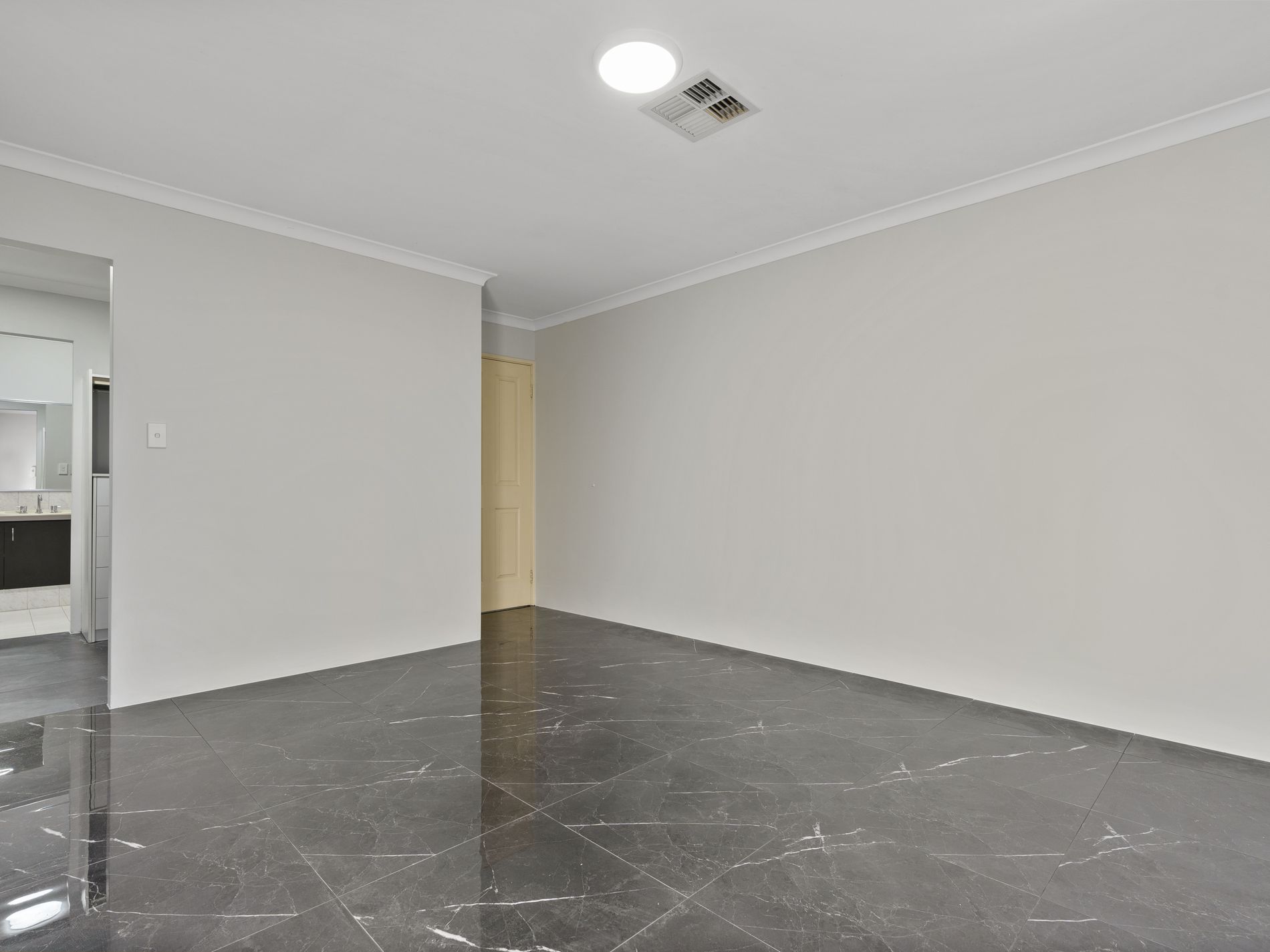 262 Morrison Road, Midvale