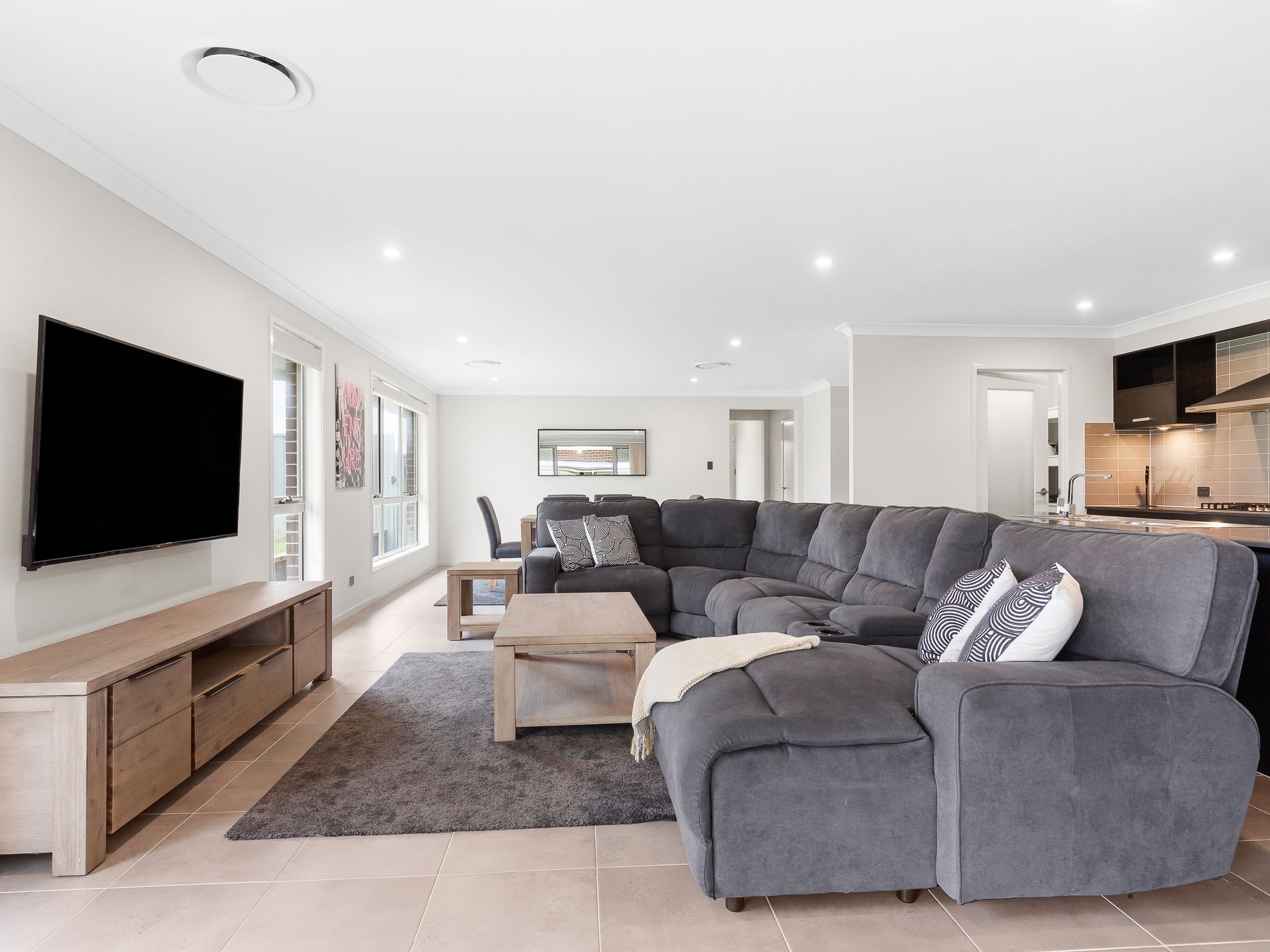 9 Iluka Crescent, Narrawallee