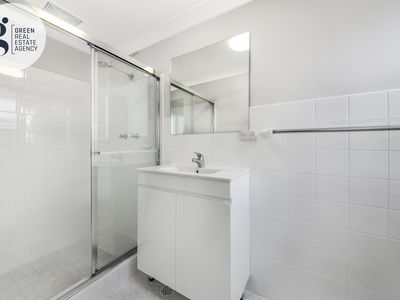 5 / 6 May Street, Eastwood