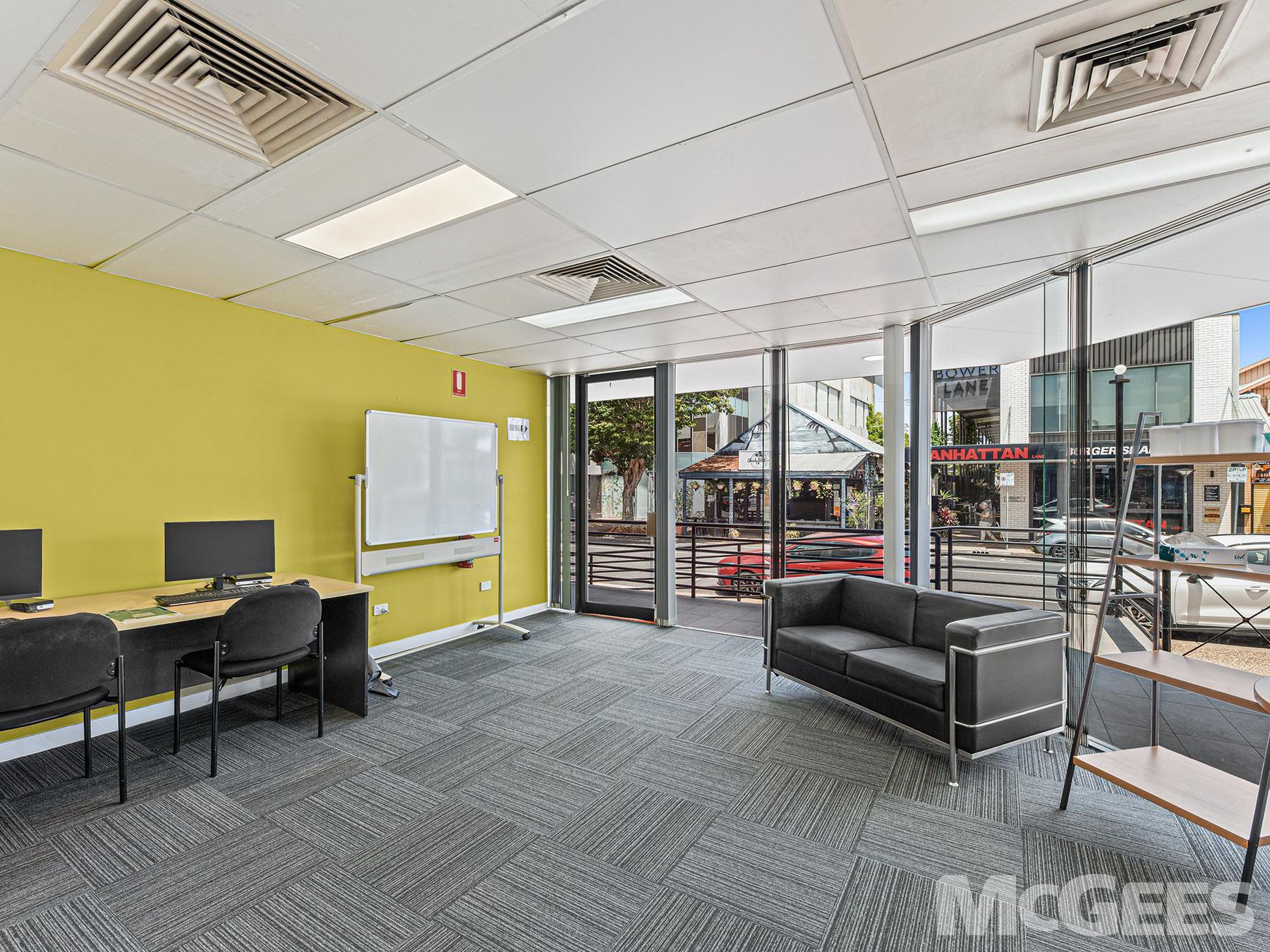 3 / 426 Logan Road, Stones Corner