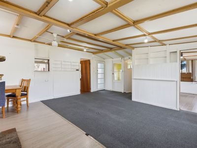 17 Erle Street, Carlton River