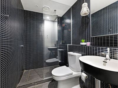 1612 / 12 Claremont Street, South Yarra