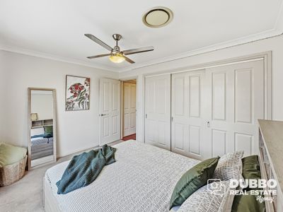 15 Sunvale Avenue, Dubbo