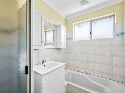 19 Iandra Loop, Willetton