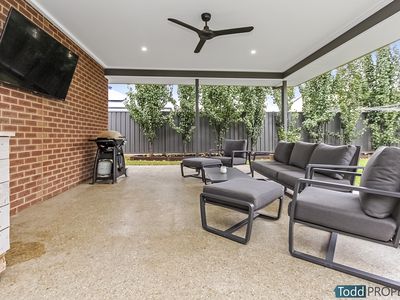 10 Boomerang Place, Heathcote