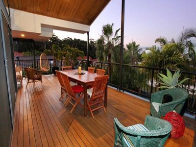 4 Ocean Crest Place, Alexandra Headland
