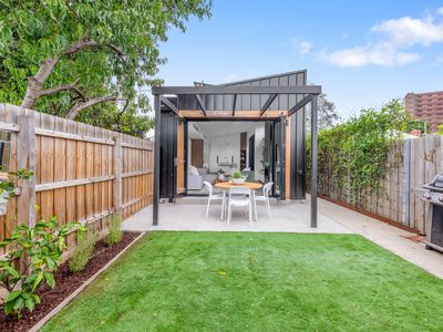 83 Macpherson Street, Footscray