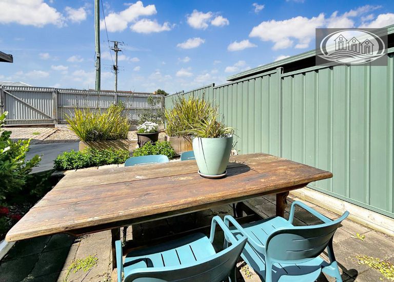 4 / 96 Must Street, Portland