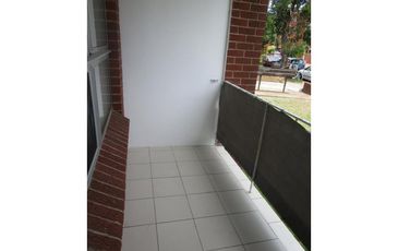 2 / 18 Evans Ave, Eastlakes