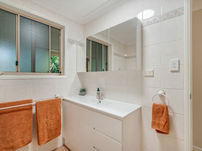 83 Gibraltar Road, Rangewood