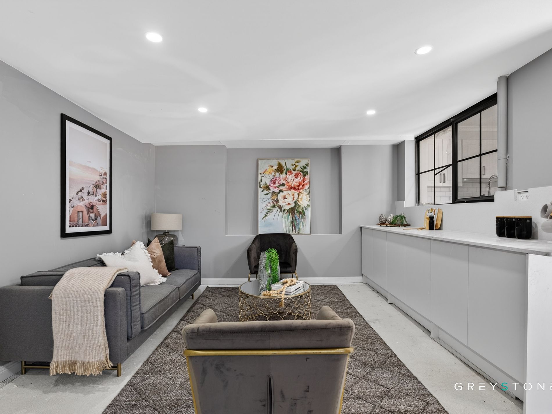 8 St John Place, Melton West