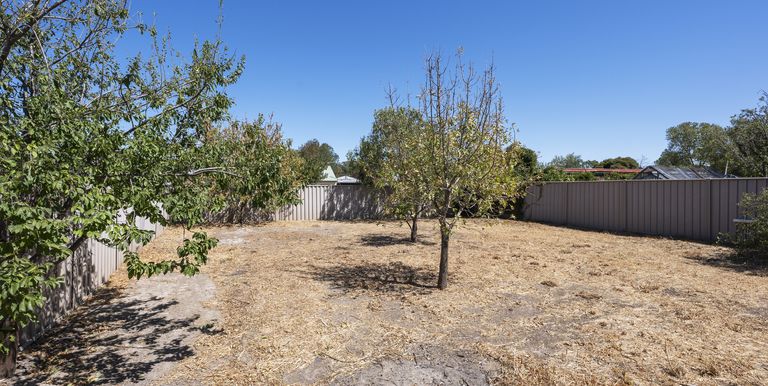 80 Birkett Street , Euroa
