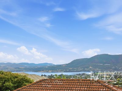 1 / 10 Donald Court, Glenorchy