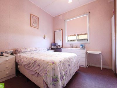 9 Shellharbour Rd, Lake Illawarra