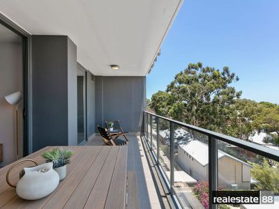 94 / 172 Railway Parade, West Leederville