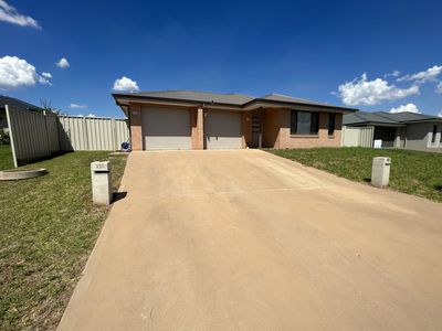 13A Turon Crescent, Dubbo