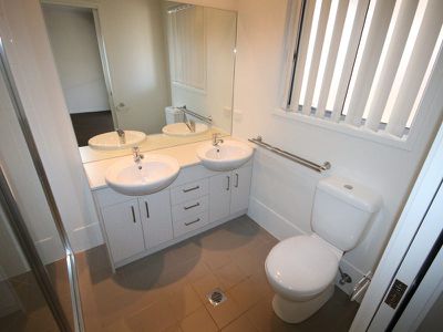 2 Dawes Crescent, Urraween