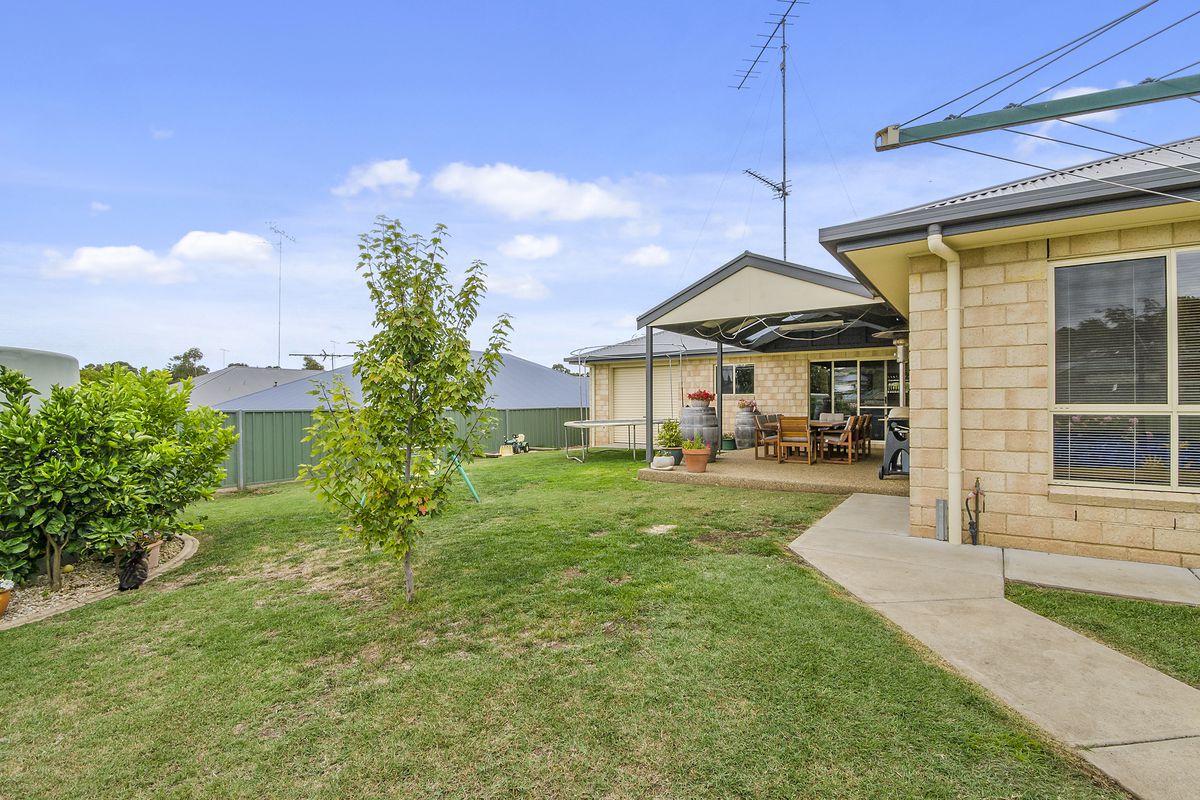 26 St MARTINS DRIVE, Mount Gambier Complete Real Estate