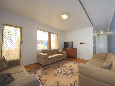 2 / 13 Hillard Street, Wiley Park