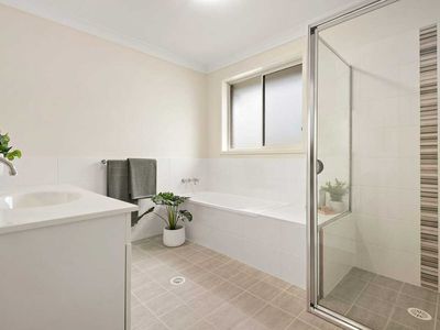 11 Isla Street, Raworth