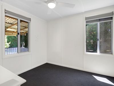 8 Seymour Street, Majors Creek