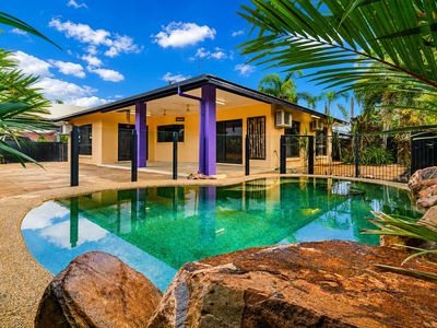 10 Rose Street, Gunn